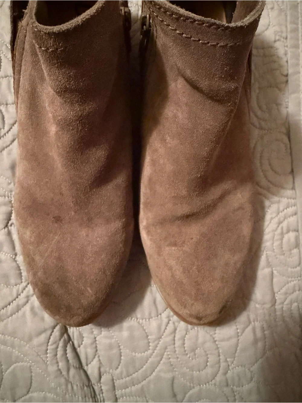 Diba Women’s Size 10 Taupe Suede-Look Ankle Booties